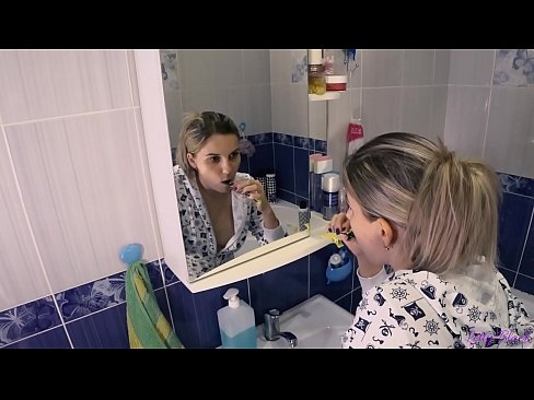 ❤️ Hack mat jonken an Pyjamas endet mëndlech kum an Arsch - Letty schwaarz ❤️ Porno bei eis ❌❤
